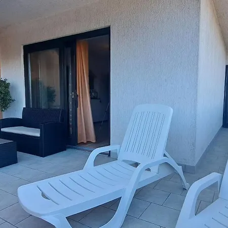 Apartamento Luka *